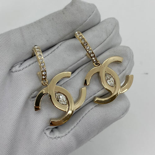 CHANEL GOLD FASHION JEWELRY A23S 23S DANGLE COCOMARK RHINESTONES EARRINGS